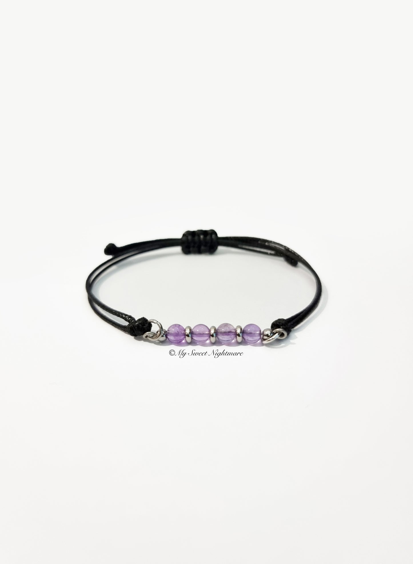 Adjustable bracelet in Natural Amethyst