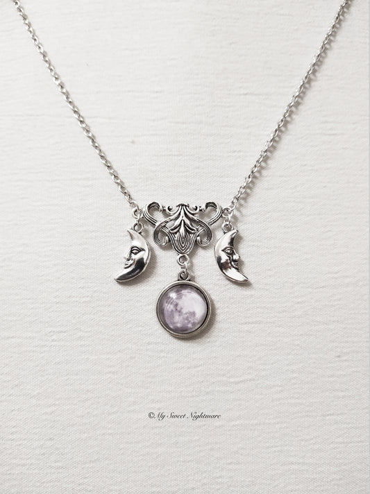 Collana con triplice luna