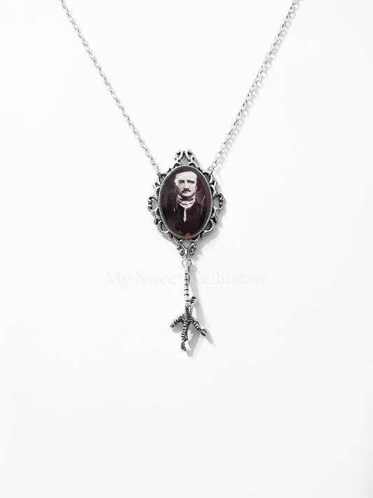 Collana con Edgar Allan Poe e zampa di corvo