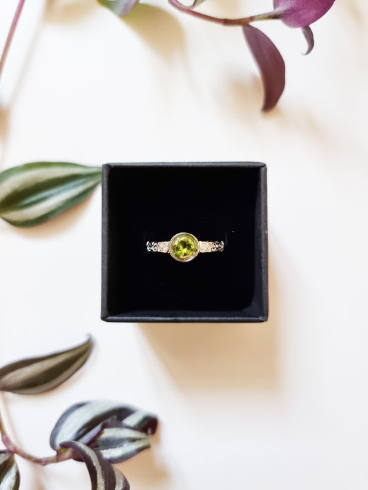 AA Peridot Ring (Adjustable)