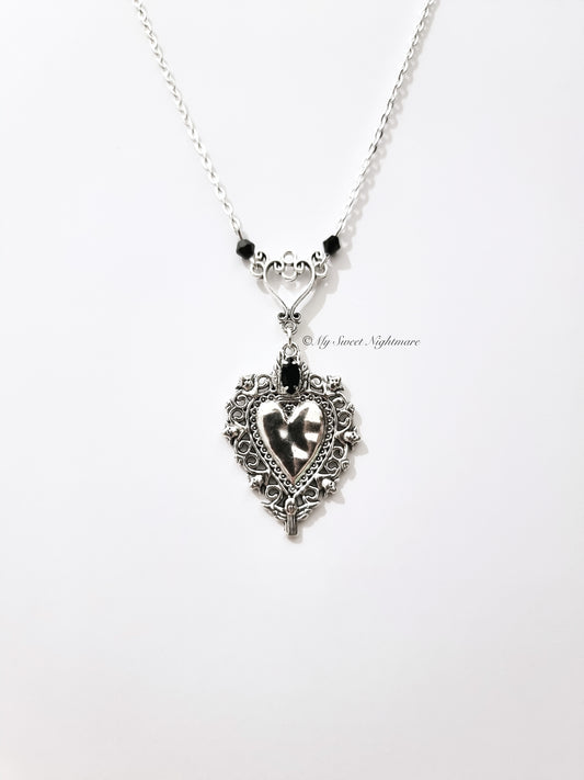 Collana Cuore Sacro "Ex Voto" con cristalli neri