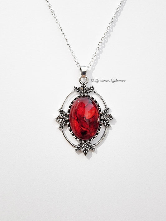 "MINA"  Collana Gotico Vittoriana con Cabochon effetto Sangue