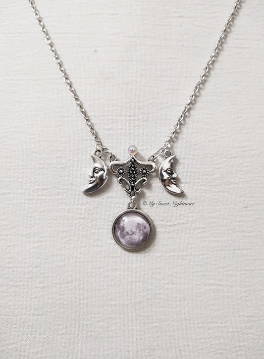 Collana Con triplice luna