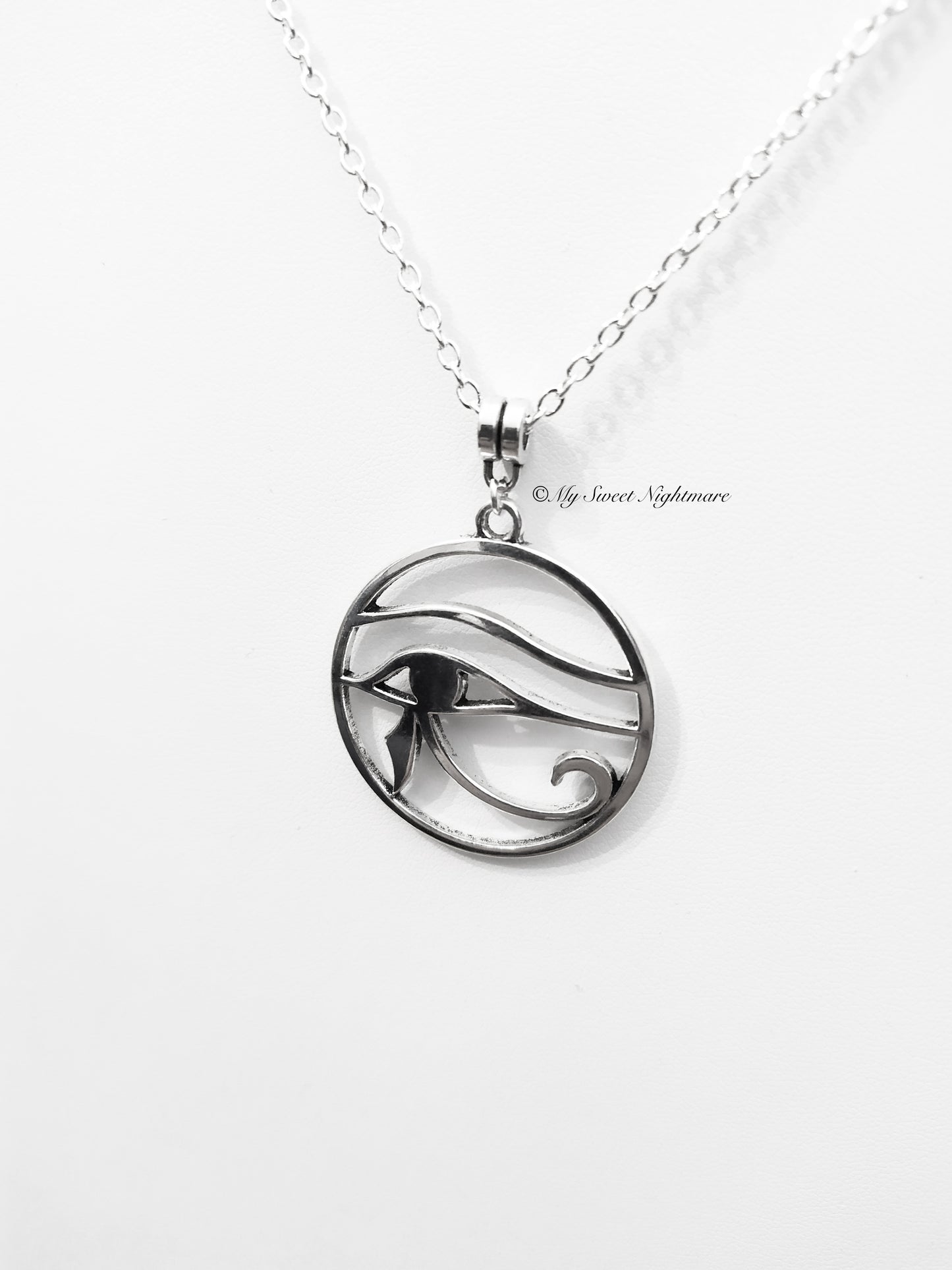 Collana con Occhio di Horus